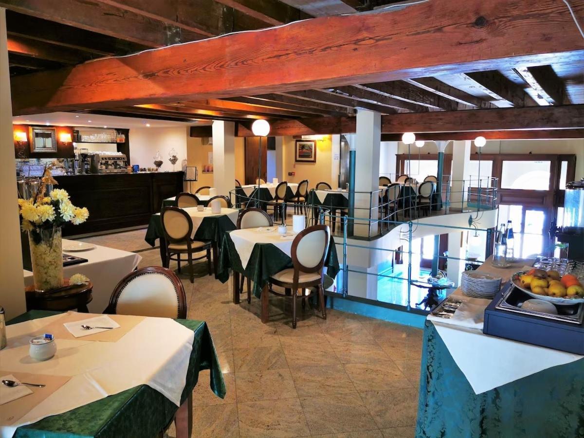 Hotel Hieracon Carloforte  Bagian luar foto