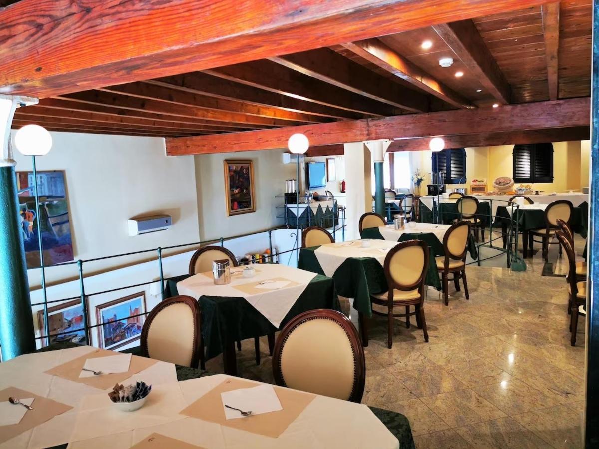 Hotel Hieracon Carloforte  Bagian luar foto